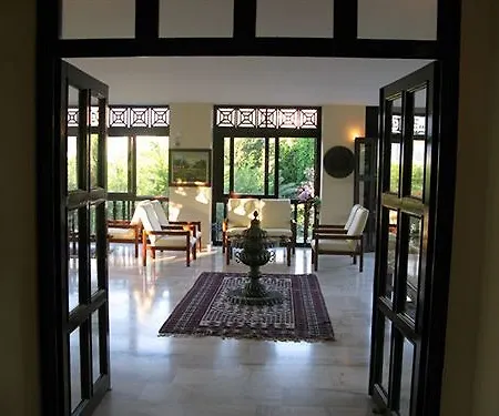 فندق Club Antiphellos 3*