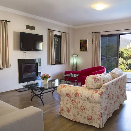 Club Antiphellos Hotel