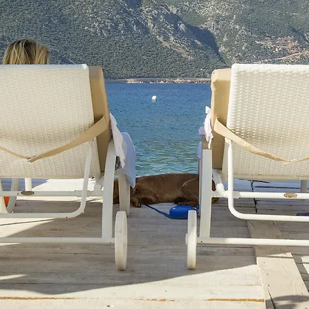 Hotel Club Antiphellos 3*