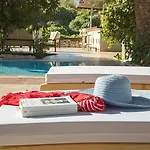 Club Antiphellos Hotel