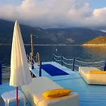 Club Antiphellos 3*